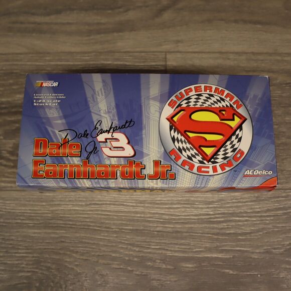 Action 1:24 Limited Edition, Superman Racing, Dale Earnhardt Jr. #3, Monte Carlo - Picture 2 of 12